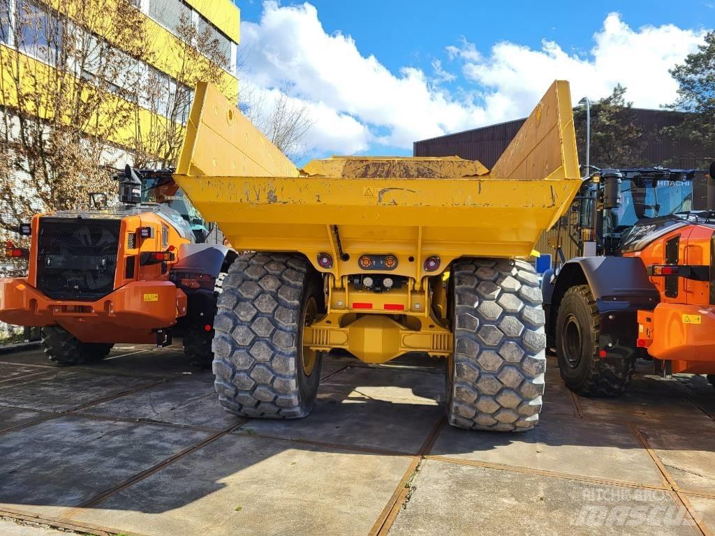 Bell B30E 4x4 Karjeriniai savivarčiai