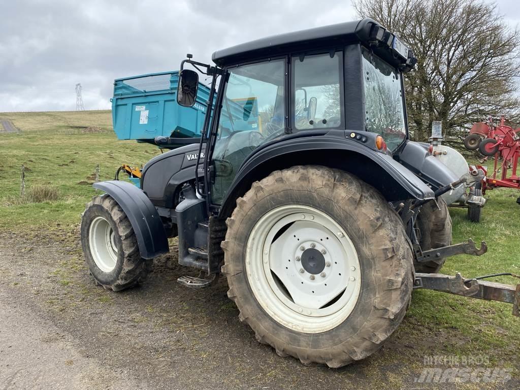 Valtra N92 HITECH Traktoriai