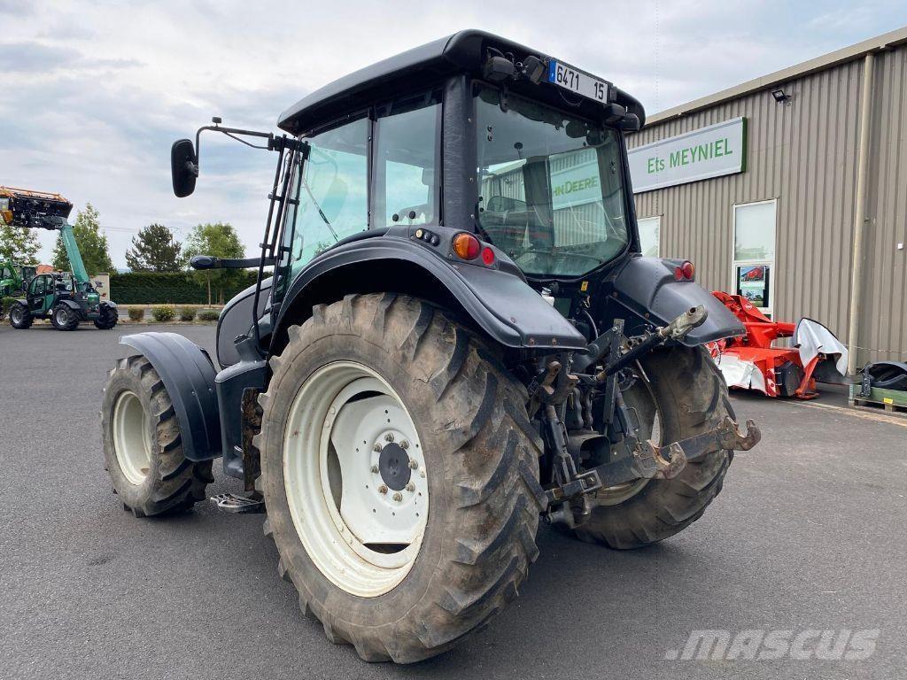 Valtra N92 HITECH Traktoriai