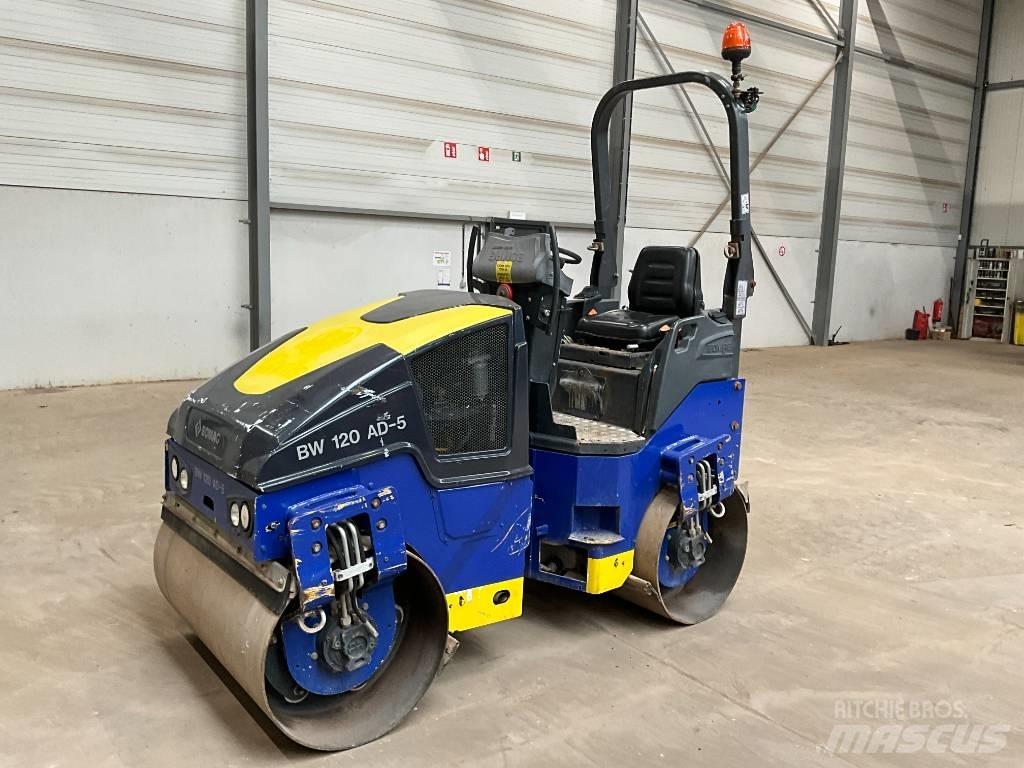 Bomag BW 120 AD-5 Porinių būgnų volai