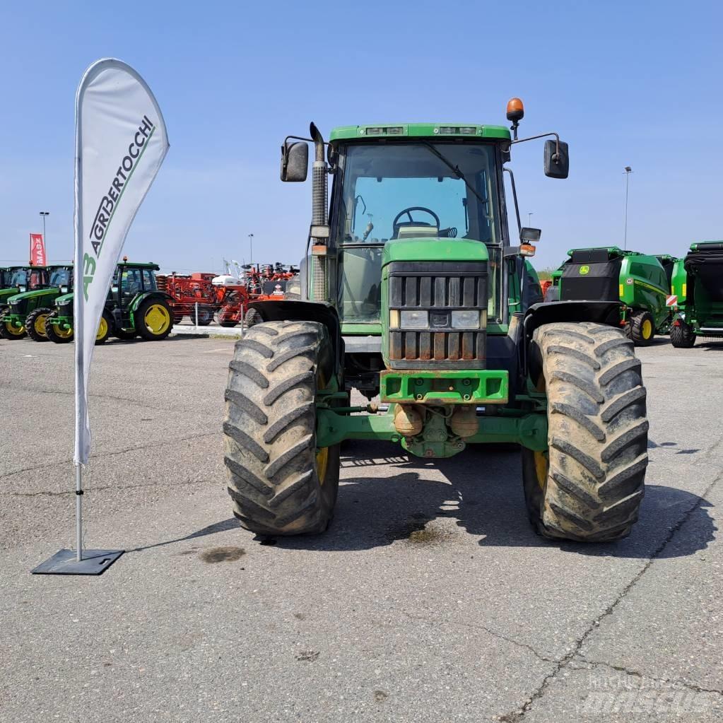 John Deere 6910 Traktoriai