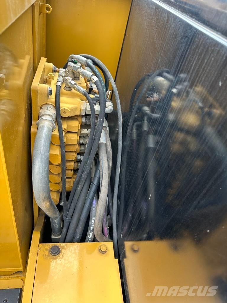 CAT 306 Mini ekskavatoriai < 7 t