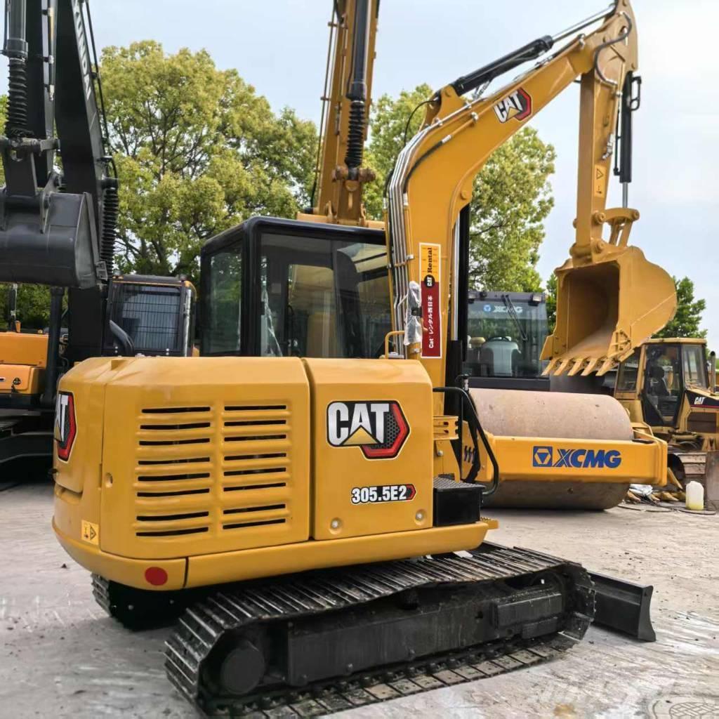 CAT 305.5E2 Vidutinės galios ekskavatoriai 7-12 t