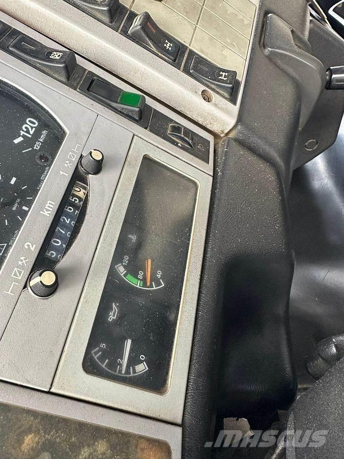 MAN 33.408 Savivarčių priekabų vilkikai