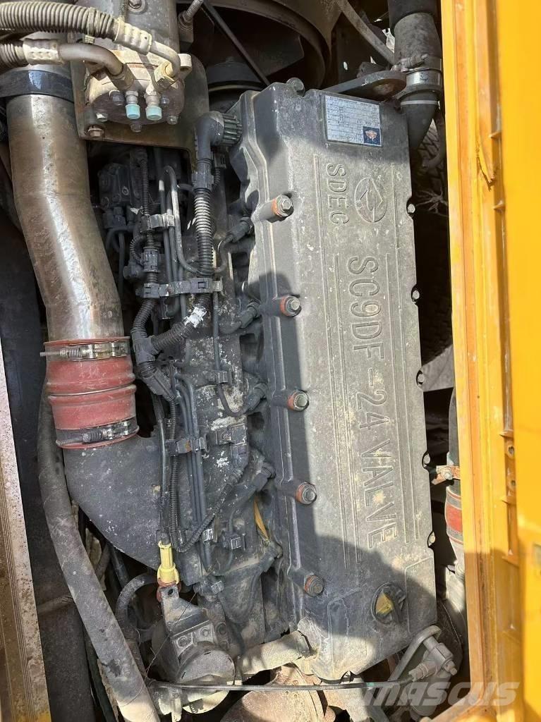 XCMG XCT25 Visureigiai kranai