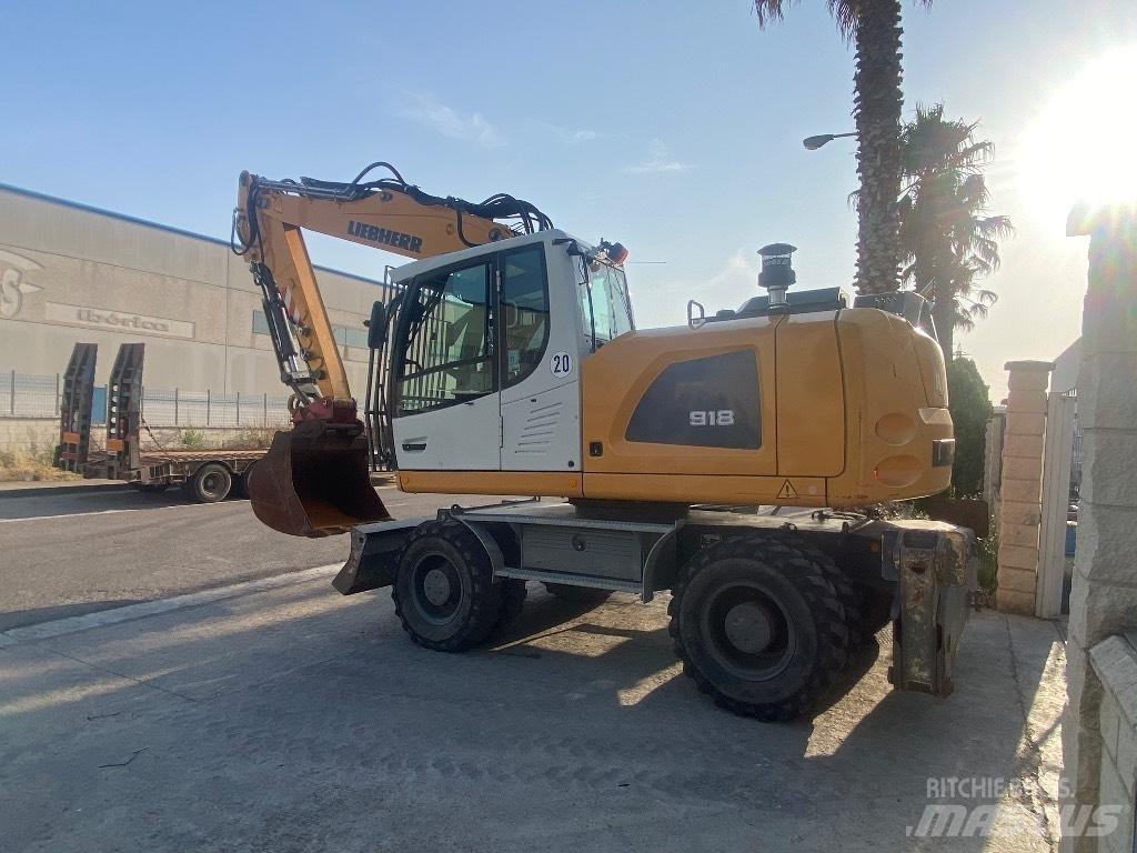 Liebherr A918 Ratiniai ekskavatoriai