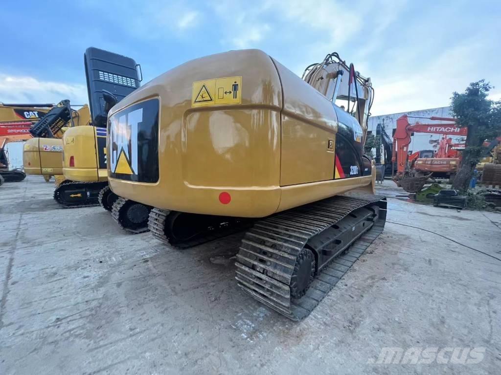 CAT 320 GC Vikšriniai ekskavatoriai