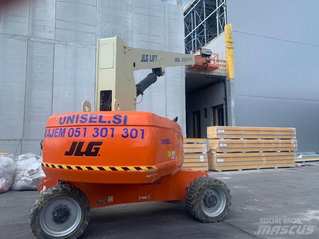 JLG 860 SJ Teleskopiniai keltuvai