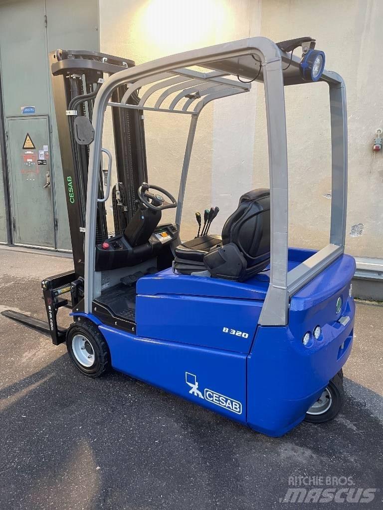 Cesab B320 Elektriniai šakiniai krautuvai