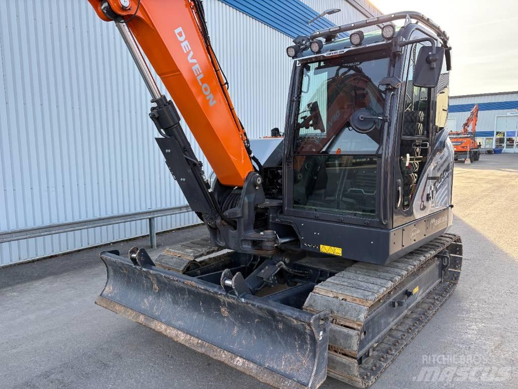 Develon DX 85 R-7 Vidutinės galios ekskavatoriai 7-12 t