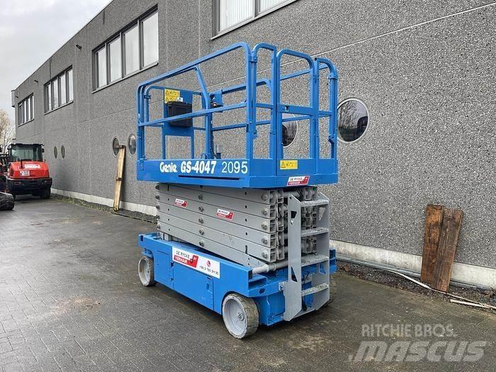 Genie GS4047 Kiti keltuvai ir platformos