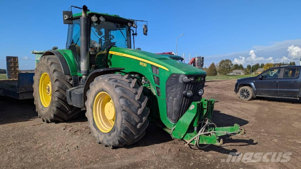 John Deere 8530 Traktoriai