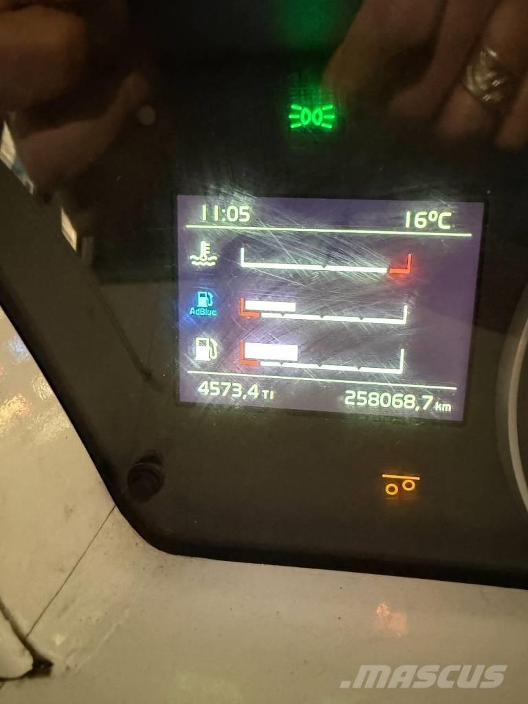 Volvo FH 500 Savivarčių priekabų vilkikai