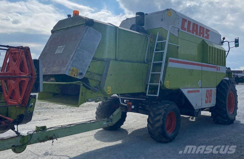 CLAAS Dominator 98 Derliaus nuėmimo kombainai