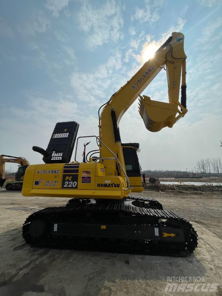 Komatsu PC220-8 Vikšriniai ekskavatoriai
