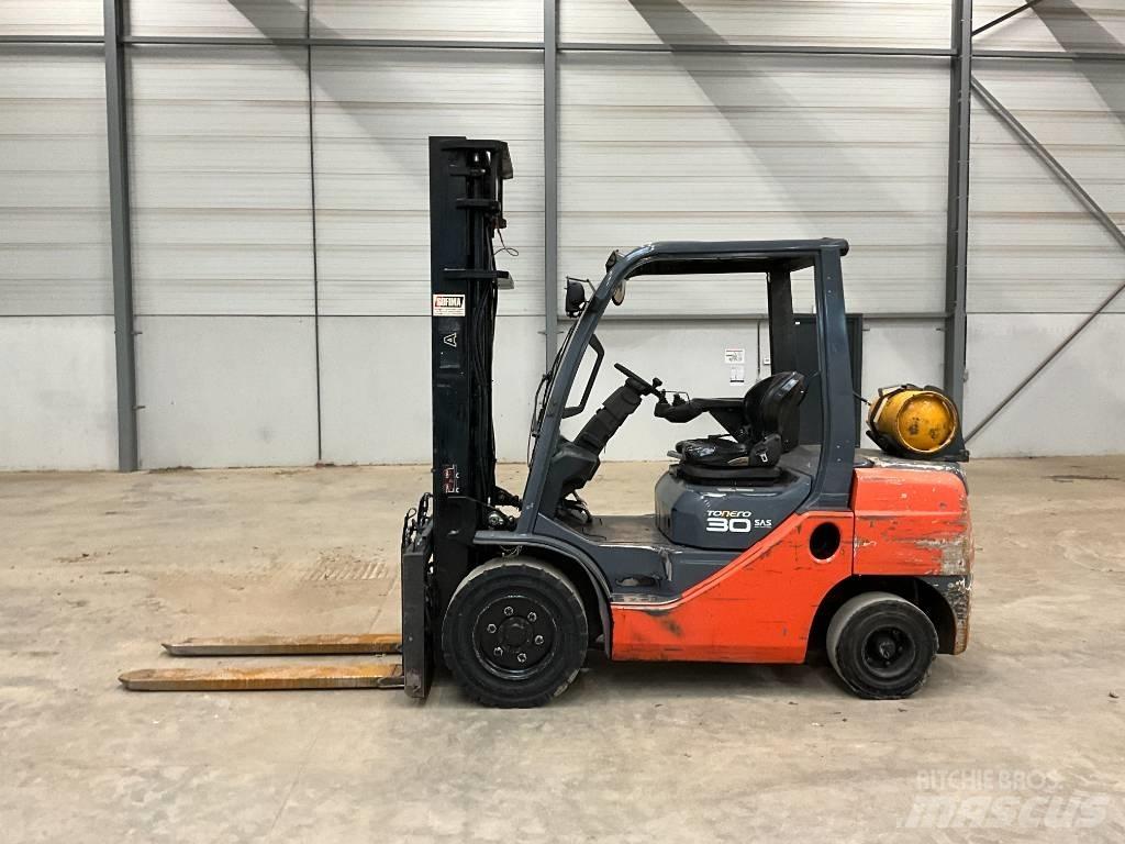 Toyota Tonero 30 LPG (dujiniai) krautuvai