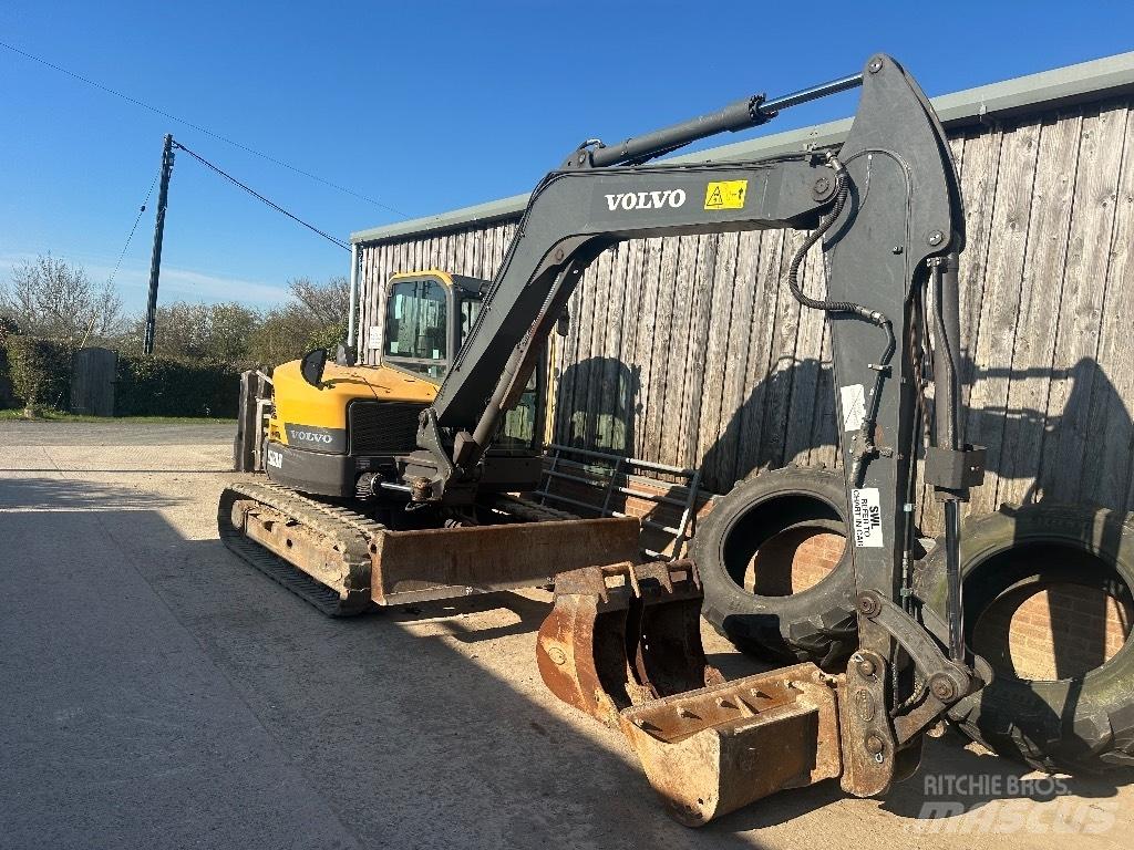 Volvo EC 88 Vidutinės galios ekskavatoriai 7-12 t