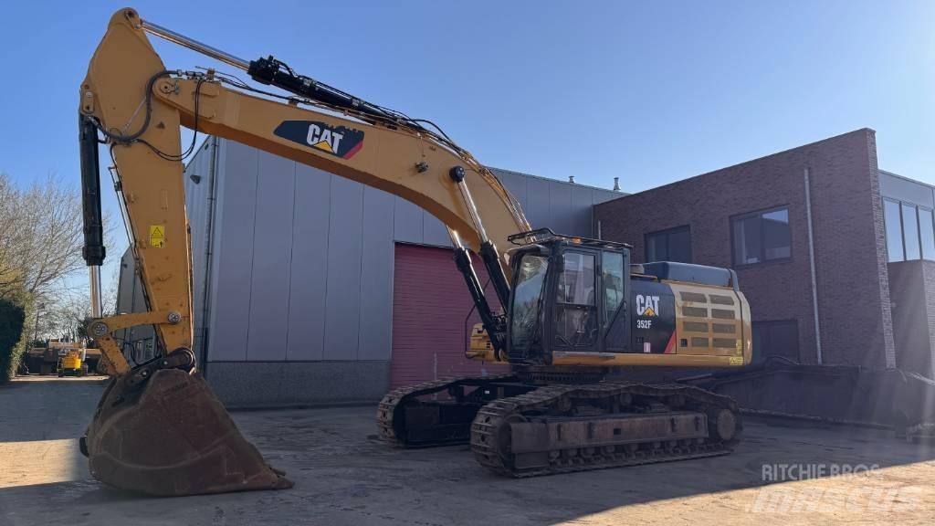CAT 352 F Vikšriniai ekskavatoriai