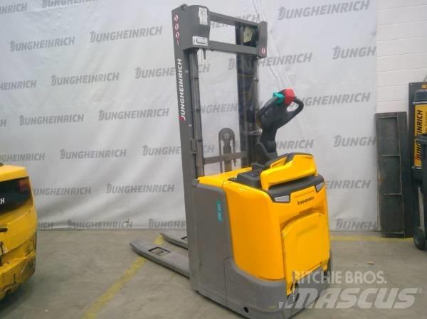 Jungheinrich ERC 212 Savaeigiai rietuvai