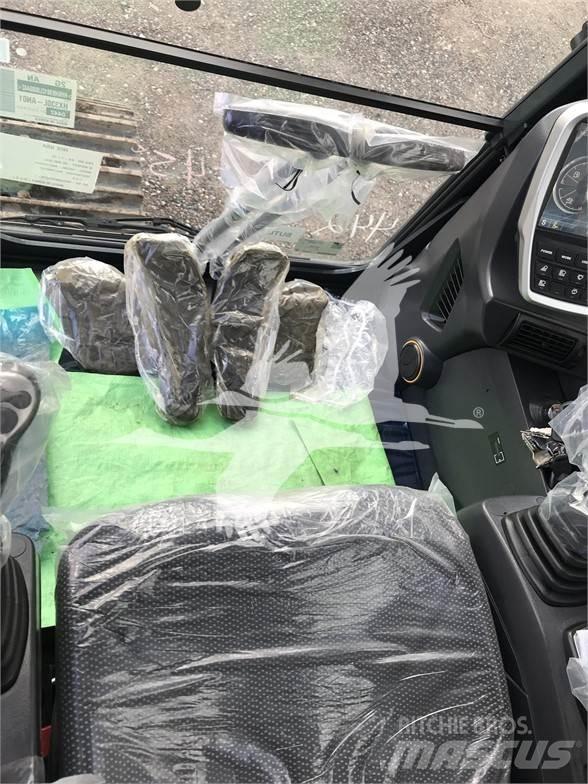 Hyundai HX300L Vikšriniai ekskavatoriai