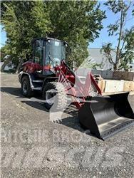 Yanmar V8 Naudoti ratiniai krautuvai