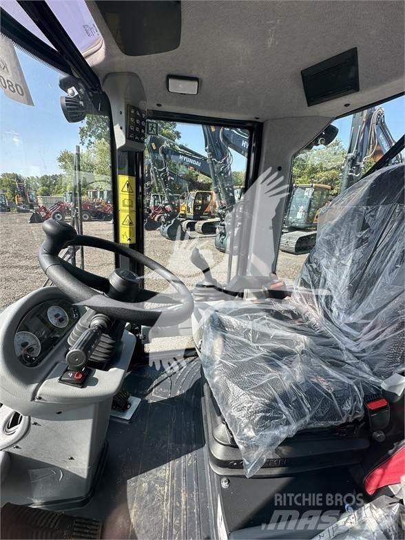 Yanmar V8 Naudoti ratiniai krautuvai