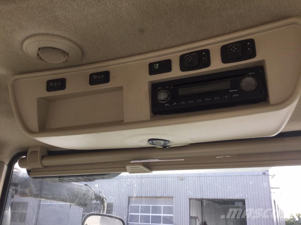 John Deere 8370R Traktoriai