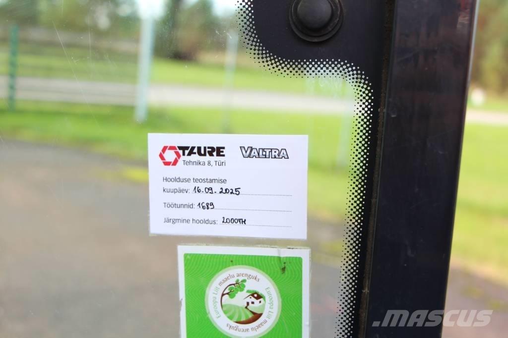 Valtra T 131 Traktoriai