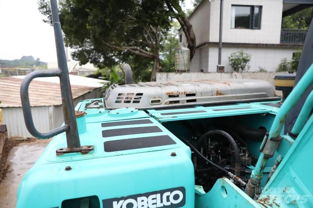 Kobelco SK 200-8 Vikšriniai ekskavatoriai