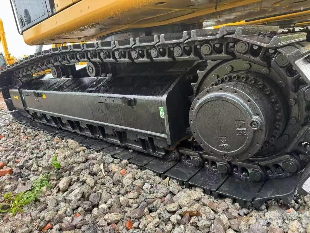 CAT 336GC Vikšriniai ekskavatoriai