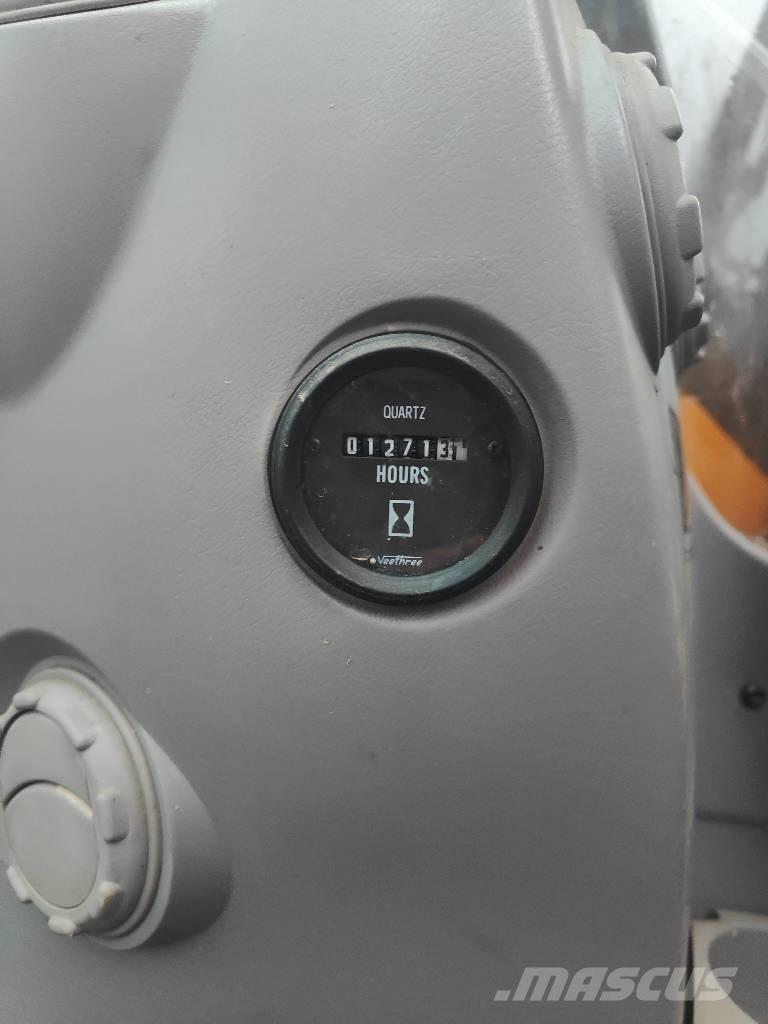 Volvo ECR 235 C L Vikšriniai ekskavatoriai