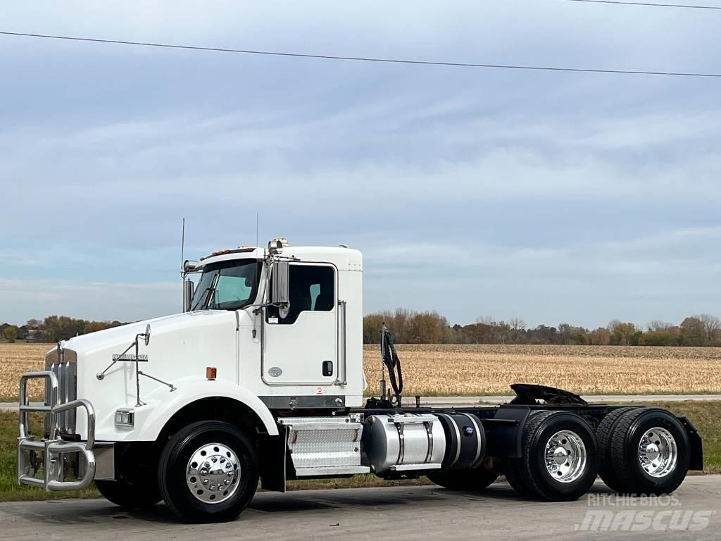 Kenworth T800 Naudoti vilkikai