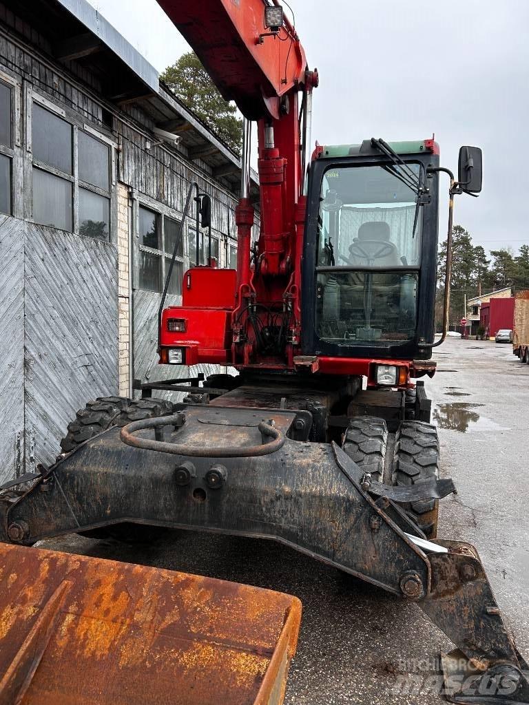 JCB JS 130 W Ratiniai ekskavatoriai