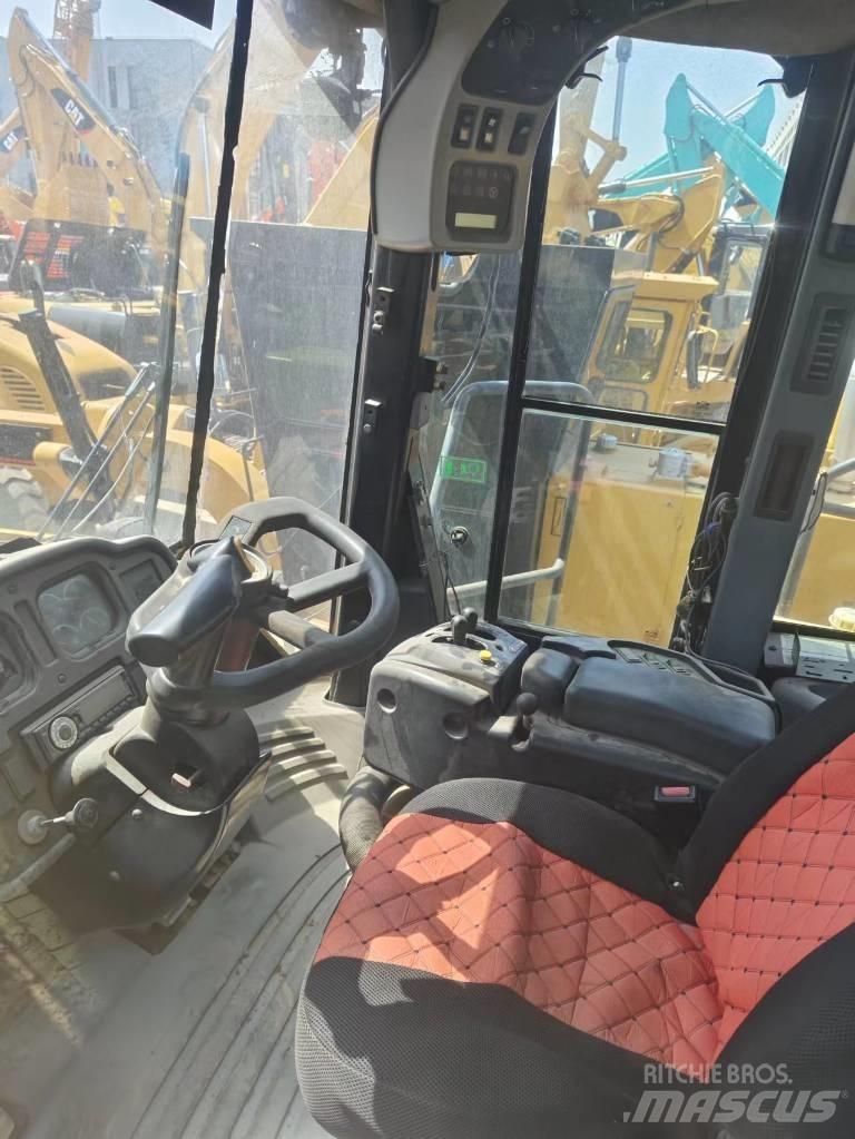 CAT 980 G Naudoti ratiniai krautuvai
