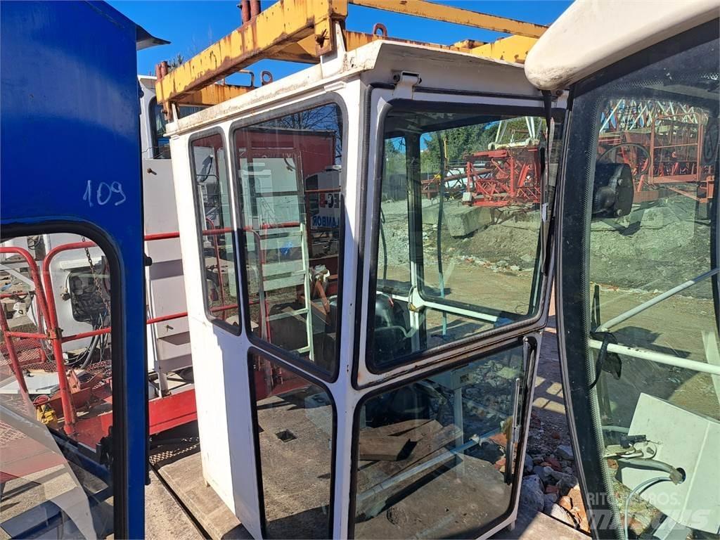 Liebherr 90LD Statyba - Kita