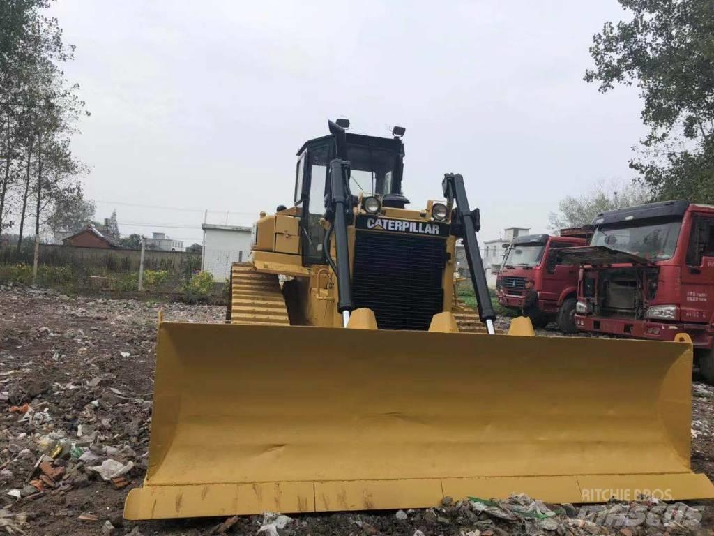 CAT D6H Vikšriniai buldozeriai