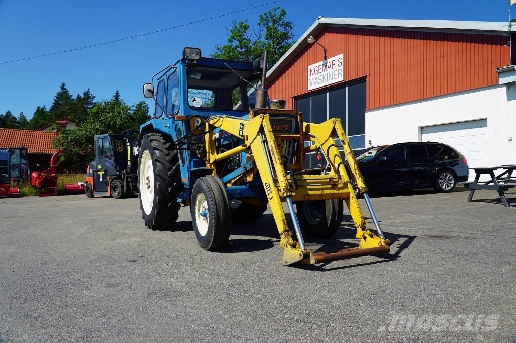 Ford 4000 - Traktor Traktoriai