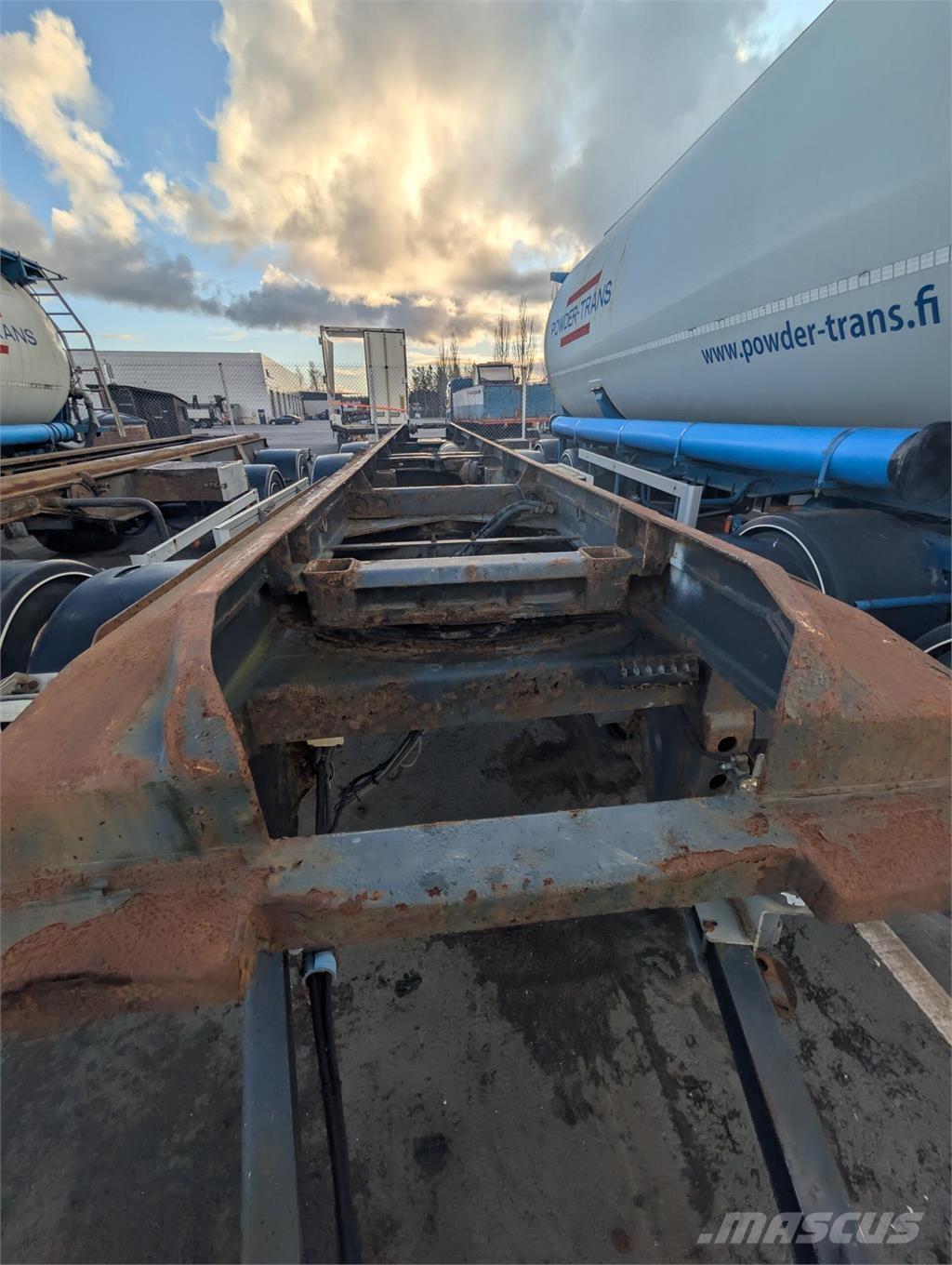 Jyki V31-W0 Išmontuojamos priekabos