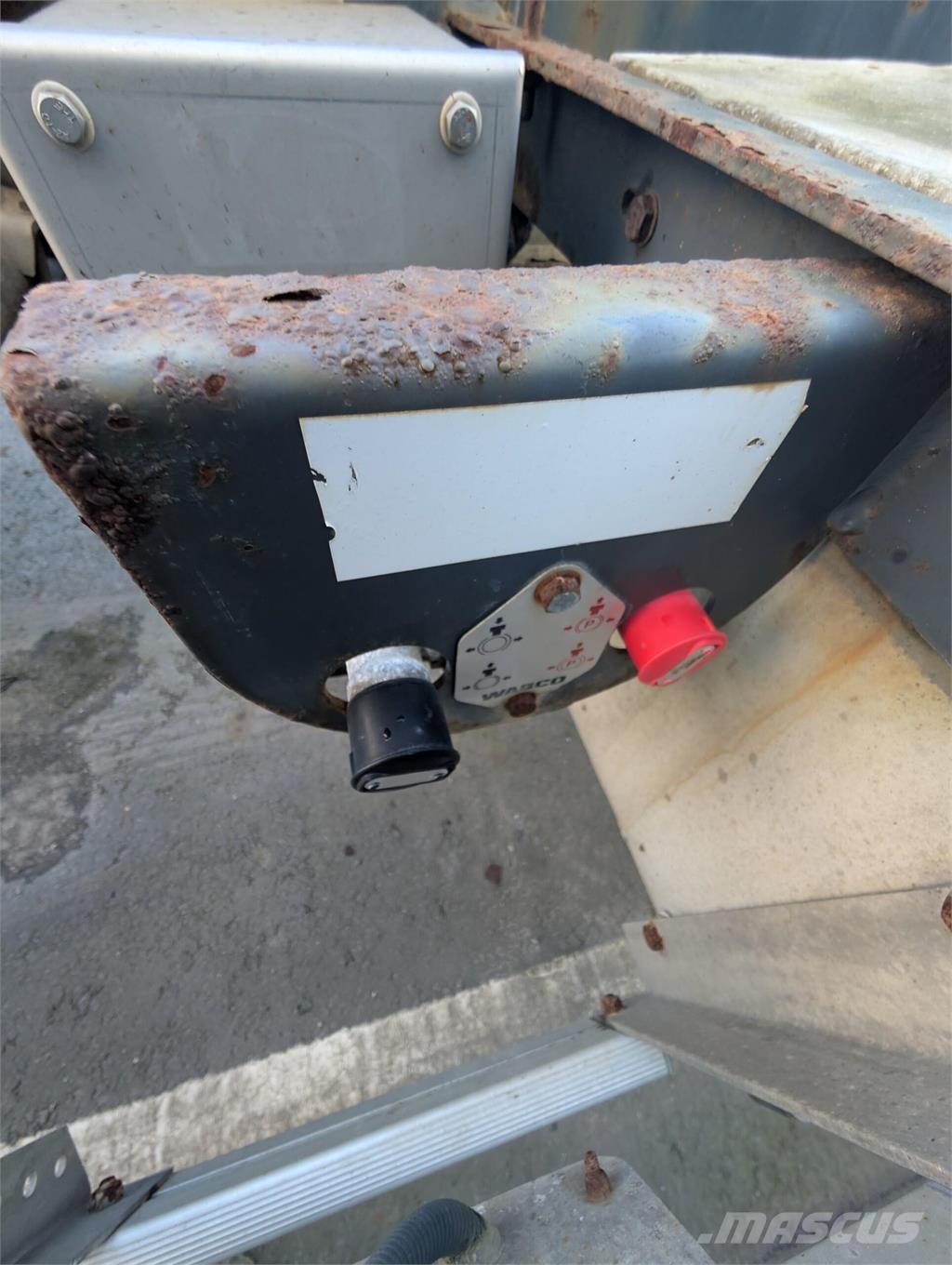 Jyki V31-W0 Išmontuojamos priekabos