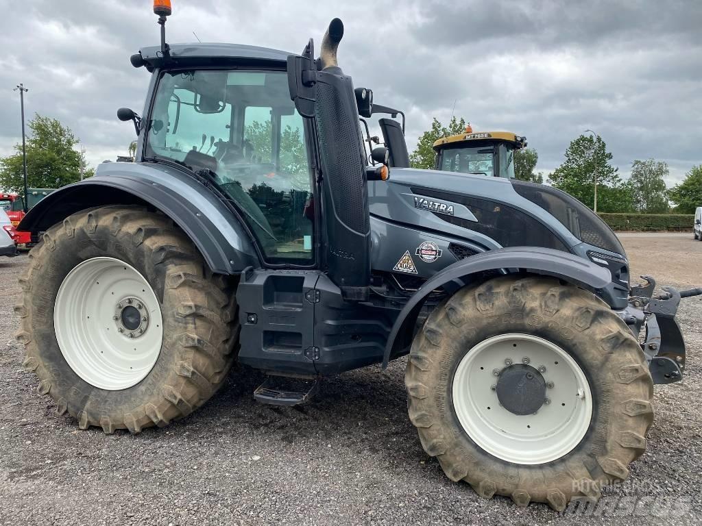 Valtra T 174EA Traktoriai