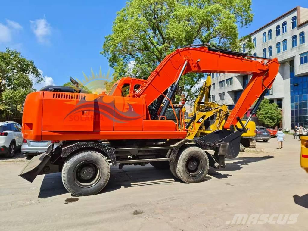 Doosan DH 210 W-7 Ratiniai ekskavatoriai