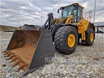 Volvo L 150 H Naudoti ratiniai krautuvai