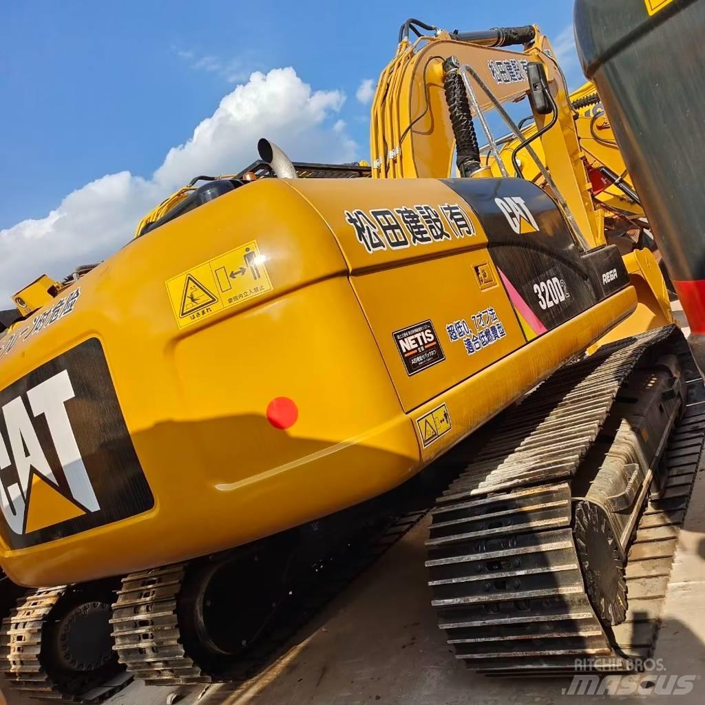 CAT 320 D Vikšriniai ekskavatoriai