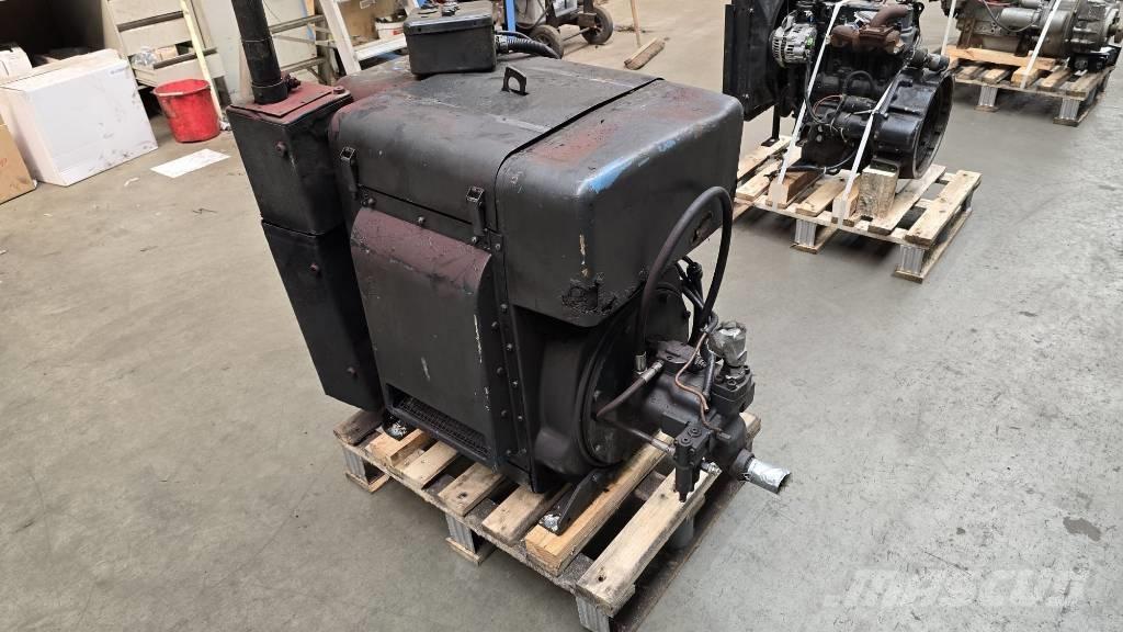 Hatz 2L40C Varikliai