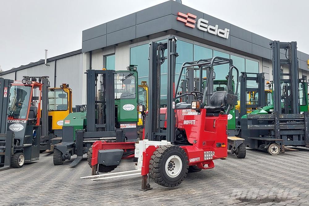 Moffett M5 20.3 Ant sunkvežimių montuojami šakiniai krautuvai