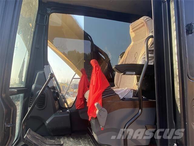 Sany SY215C Vikšriniai ekskavatoriai