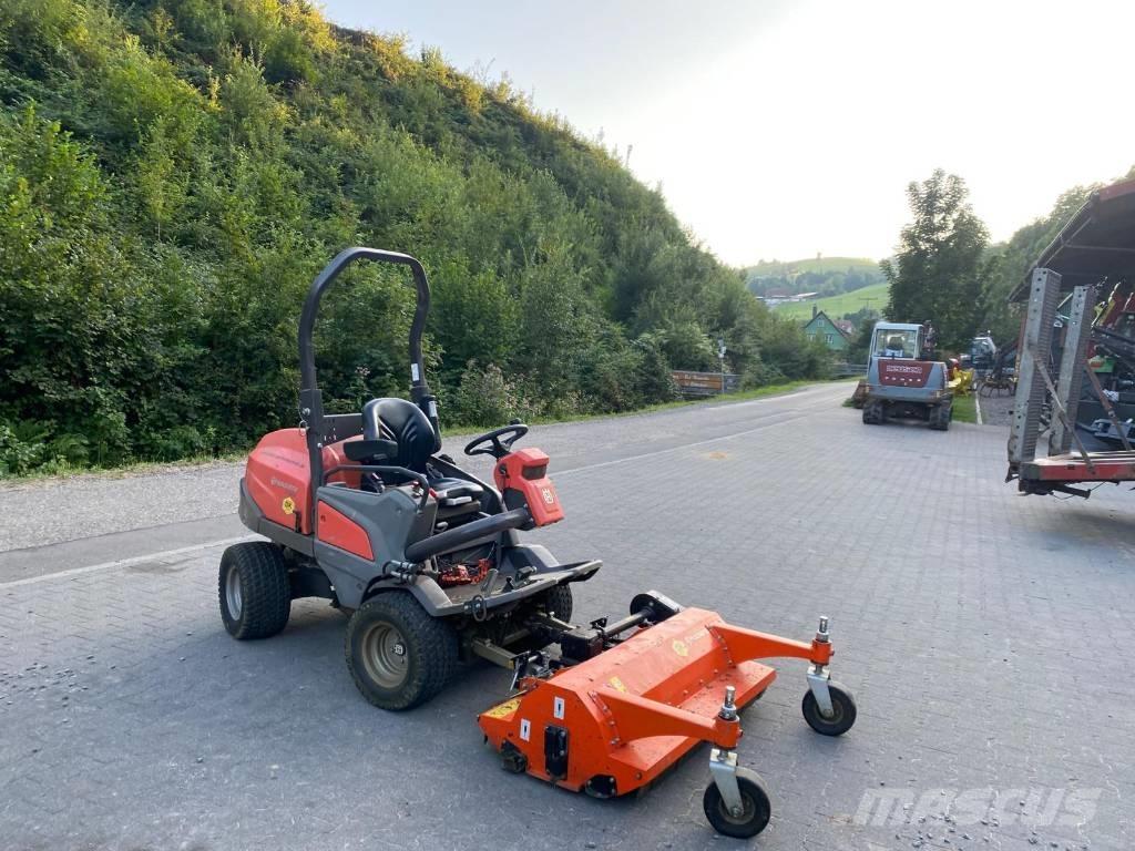 Husqvarna P 525 D Sodo traktoriukai-vejapjovės
