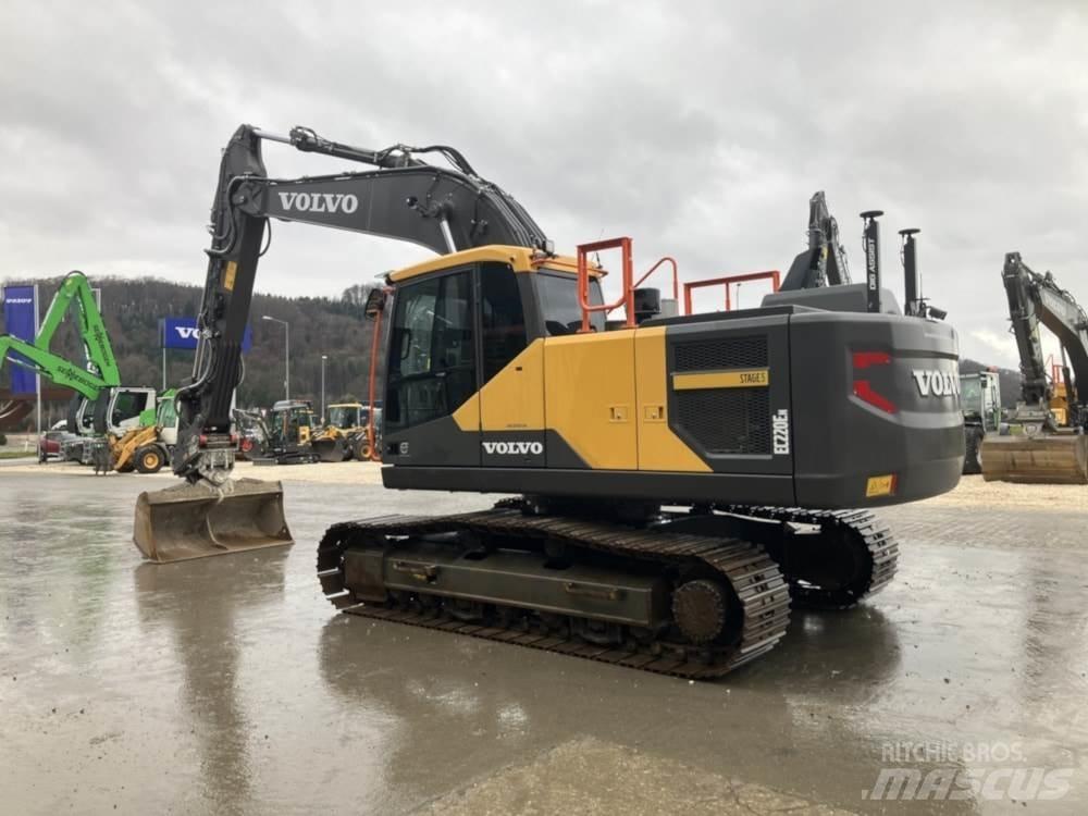 Volvo EC220EN Vikšriniai ekskavatoriai