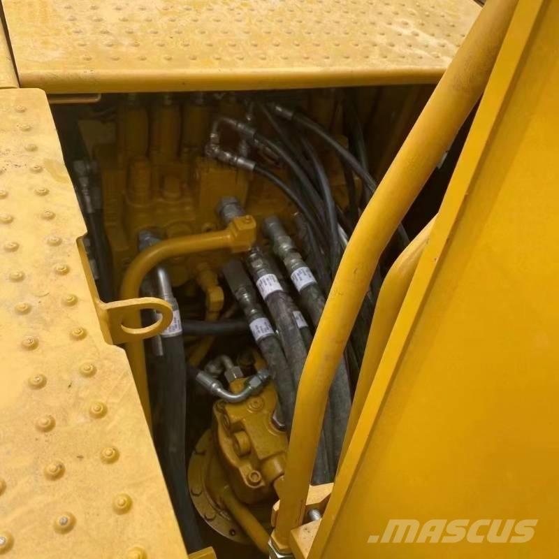 CAT 312 Vikšriniai ekskavatoriai