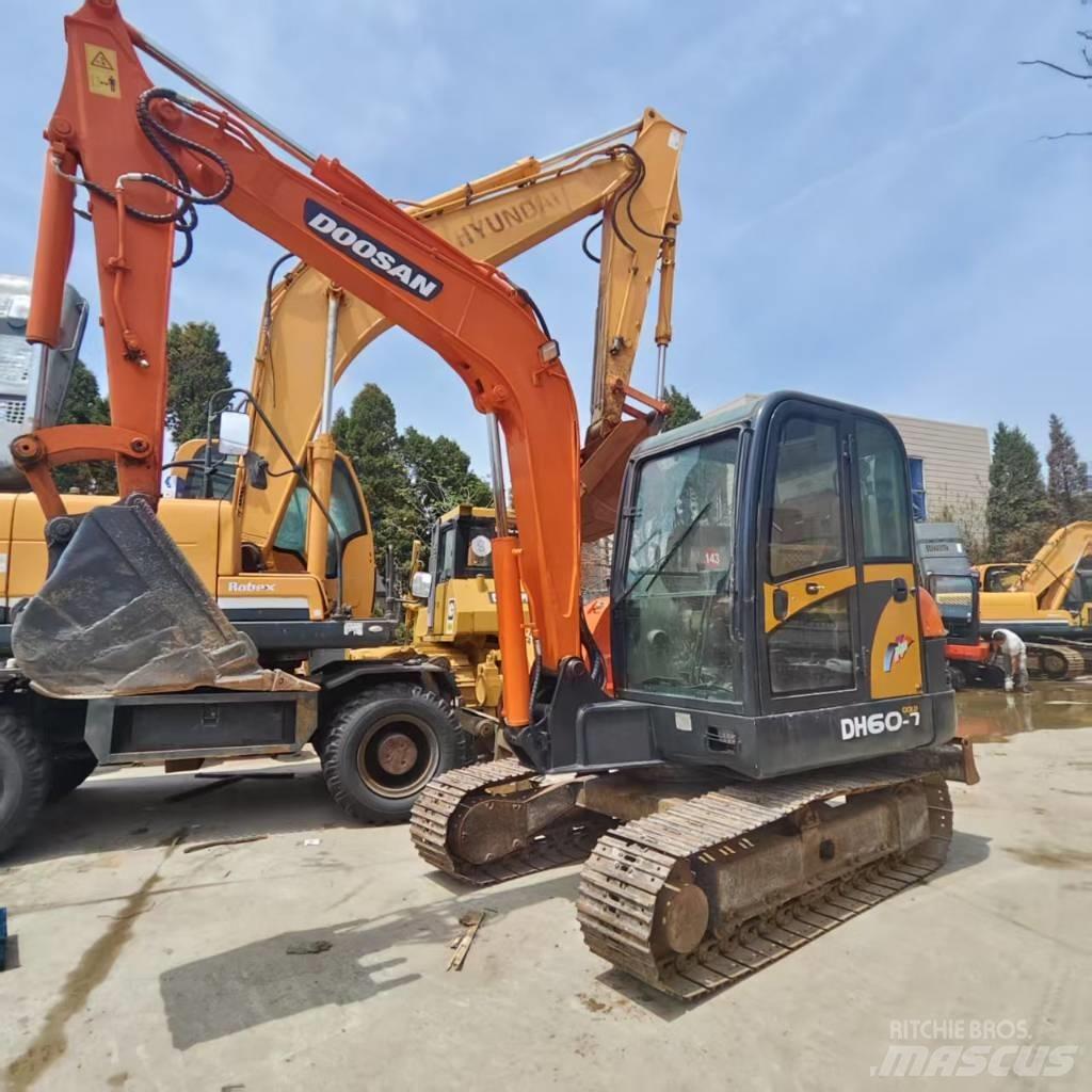 Doosan DH 60 Mini ekskavatoriai < 7 t